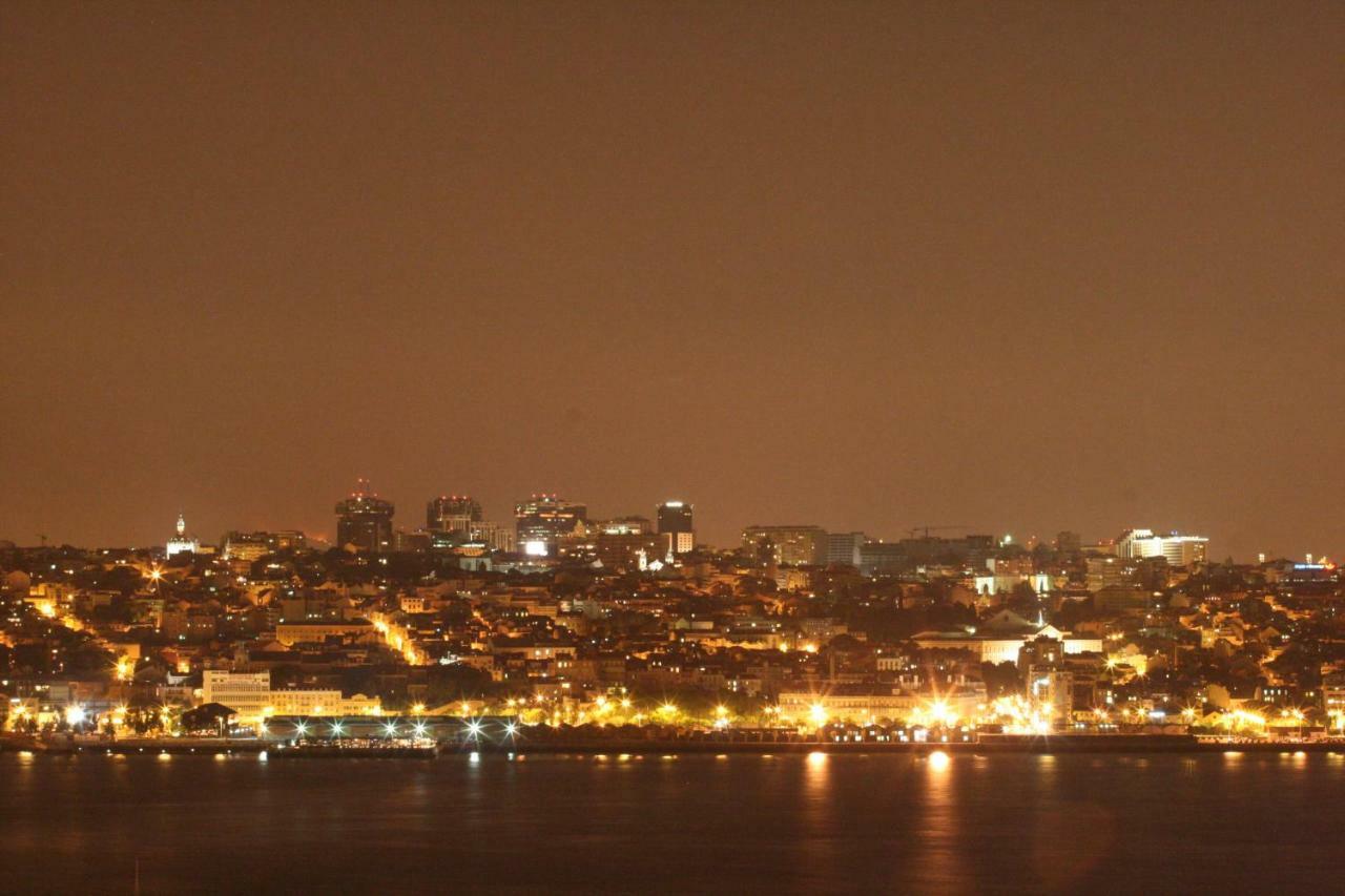 Penthouse Bellevue Almada Exterior photo
